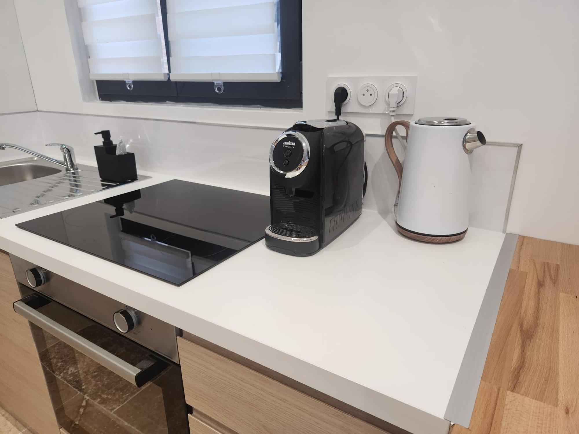 Maison "Cosy" Avec Parking Prive Et Climatisation Nimes Ngoại thất bức ảnh
