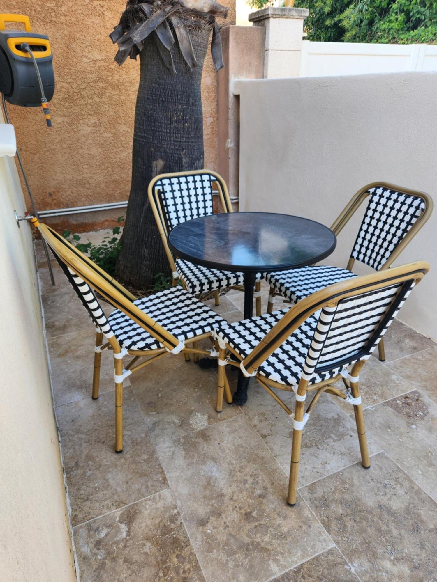 Maison "Cosy" Avec Parking Prive Et Climatisation Nimes Ngoại thất bức ảnh